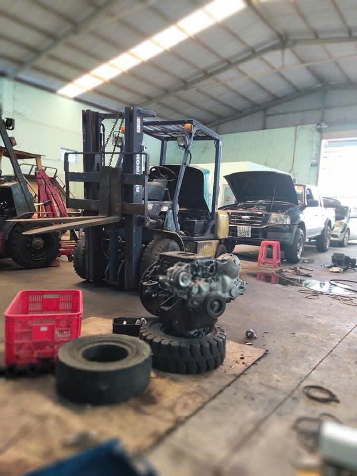 CÔNG TY TNHH TÂN TIẾN PHÁT FORKLIFT